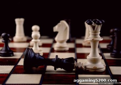 免费旋转游戏：水果机扑克的赢家策略与心理对抗全攻略